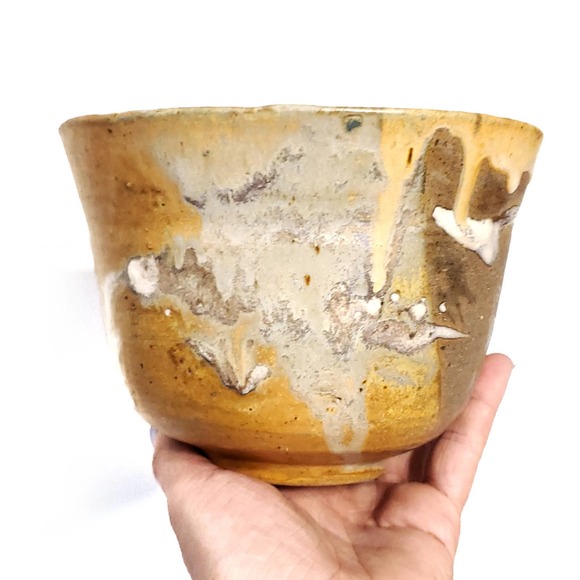 Vintage | Japanese Tea Bowl Style Pottery